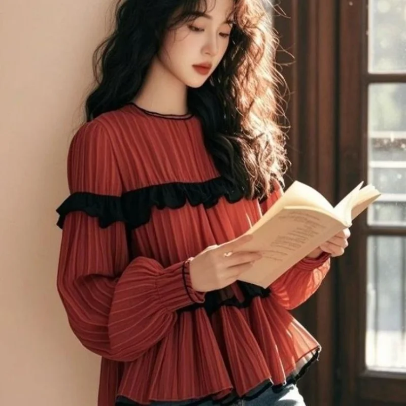 

Spliced shirt Red Wood Ear Chiffon Fashion Casual Top