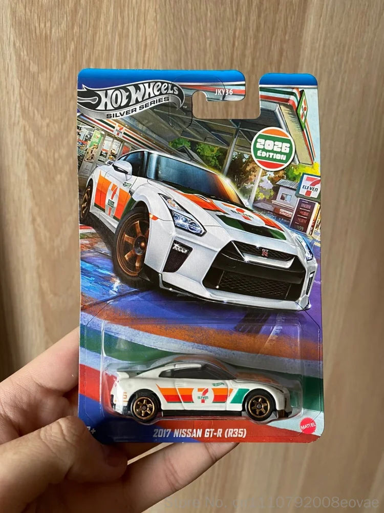 Original New Hot Wheels 7-Eleven Collab 2017 Nissan Gt R R35 Diecast Model Car 1/64 Alloy Especially Edition Model Fans Gift view 6