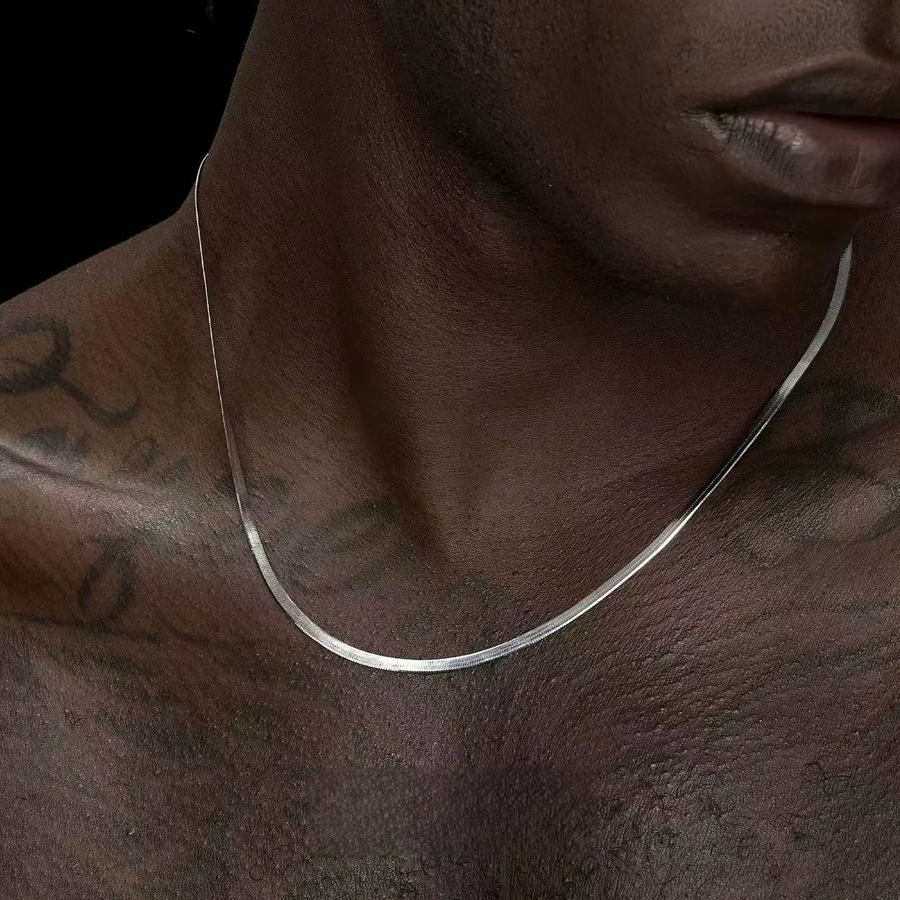 3MM Edelstahl Flache Schlangenkette Halskette Hip-Hop Einfache Titanstahl Herrenhalskette Modeschmuck Halskette für Damen – Detail 2