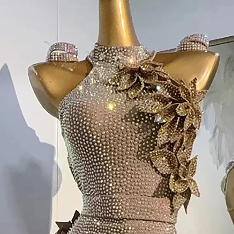 

Женское высококачественное двухцветное платье для соревнований по латинским танцам, точное платье с бриллиантами для выступлений в самбе