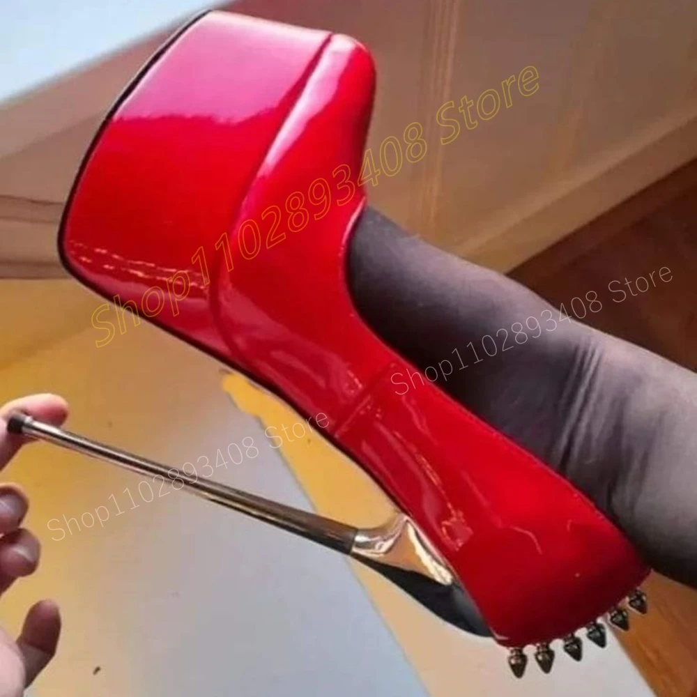 

Red Back Metal Rivets Shallow Pumps Platform Patent Leather Stiletto High Heel Fashion Sexy Women Shoes 2024 Spring Para Mujere