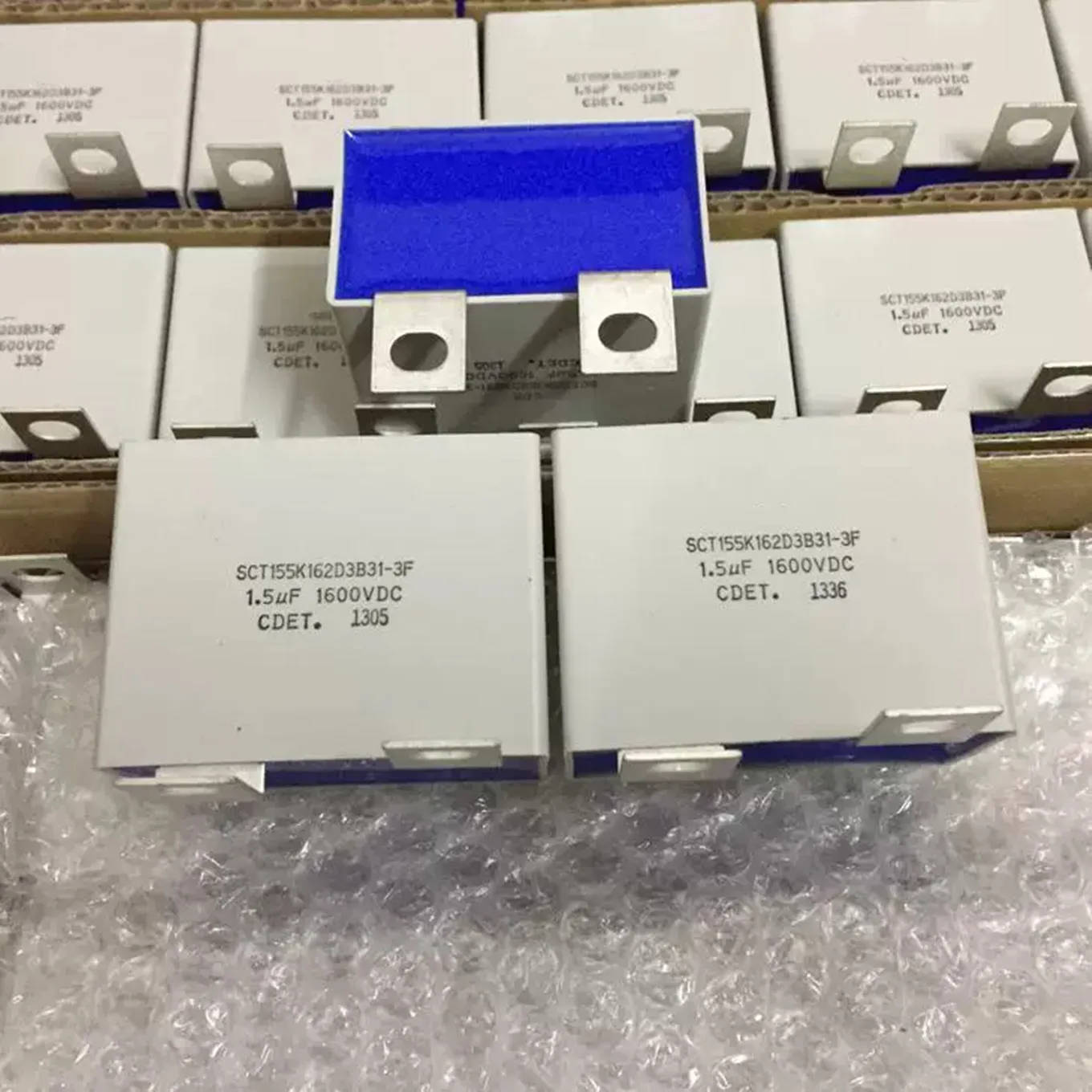Original New 100% 1600V 1.5UF High Frequency and High Voltage IGBT Protective Absorption Capacitor (Inductor)