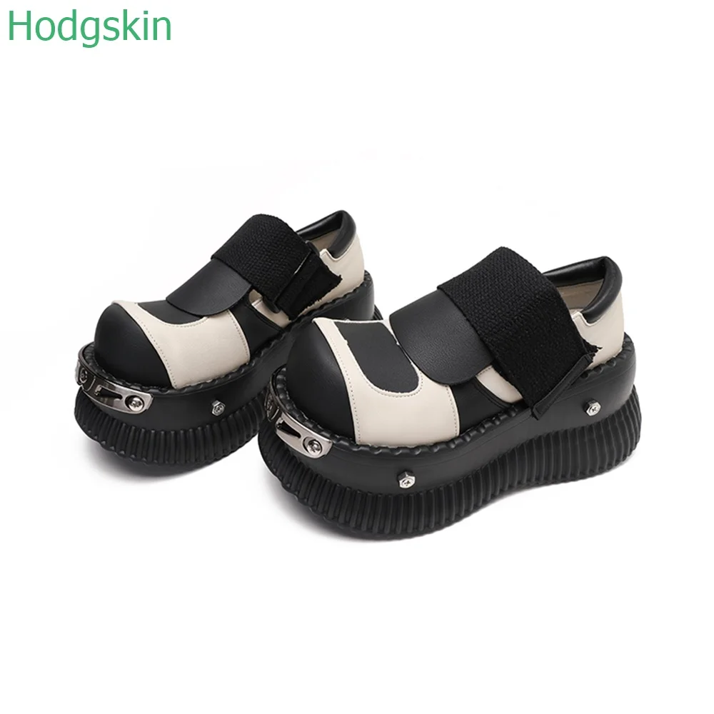 Metal Rivet Buckle Platform Women Shoes Round Toe Wedges Punk Style Casual Shoes 2024 New Black/white Leather Fashion Shoes