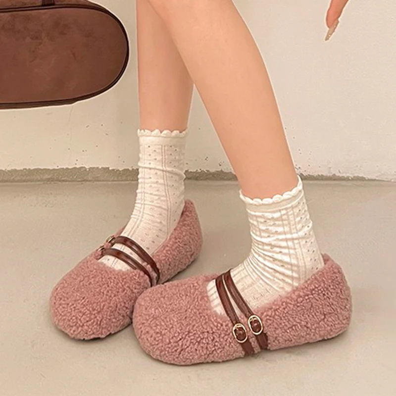 الفراء النساء أحذية مسطحة شتاء دافئ أحذية رياضية مريحة موضة حذاء كاجوال الضحلة عدم الانزلاق امرأة أحذية رياضية 2025 الاتجاه بوتاس موهير #1