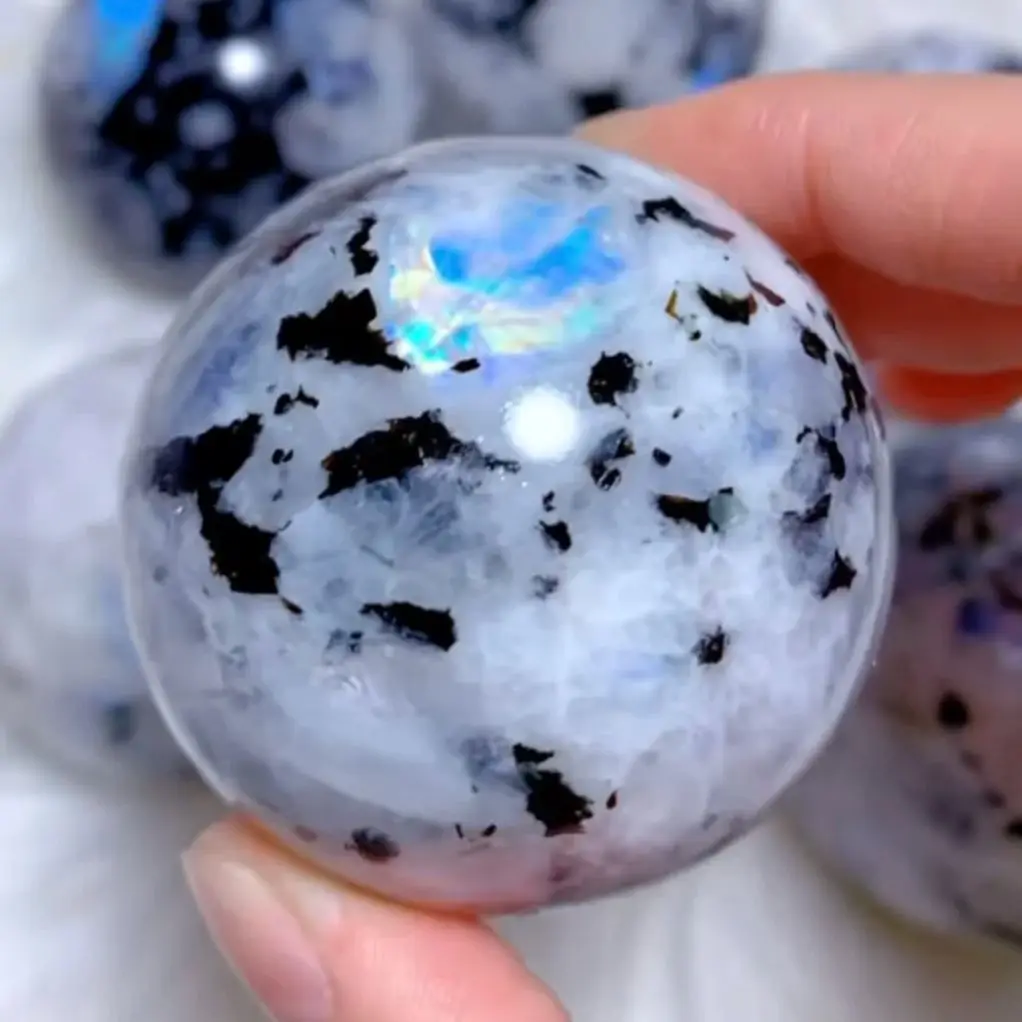 

High Quality Natural Crystal Rainbow Moonstone Sphere Blue Flash Light Gemstone Healing Reiki Energy Ore Ball Home Decorations