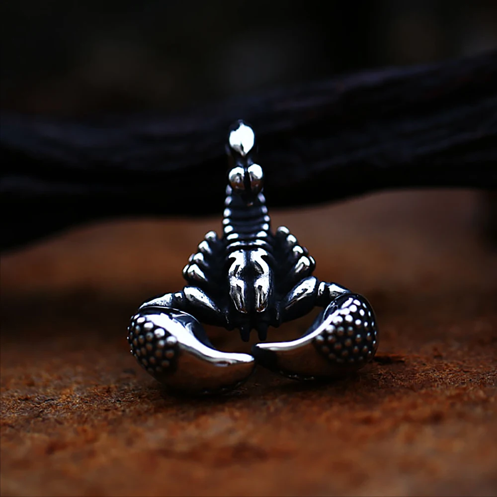 Retro Stainless Steel Scorpion Pendant Necklace For Men Boy Punk Domineering Animal Pendants Street Fashion Jewelry Dropshipping