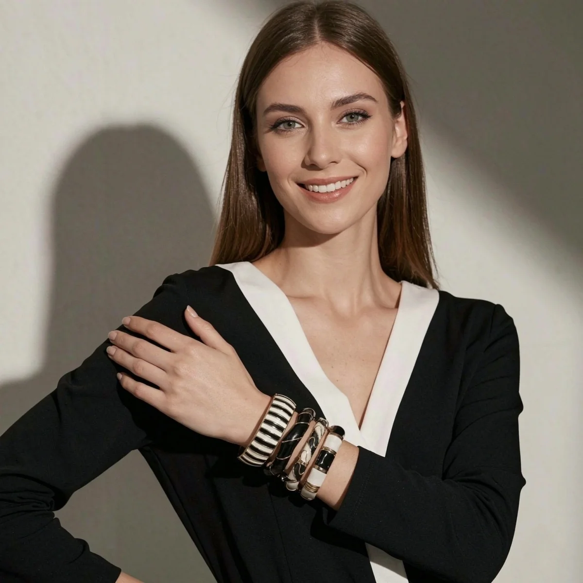 Vintage Schwarz-Weiß Gesplittete Emaille-Manschettenarmbänder für Damen und Herren, Punk Geometrisches Blumenmuster, Wellenförmiger Bambus-Gelenk-Armreif Schmuck – Detail 6