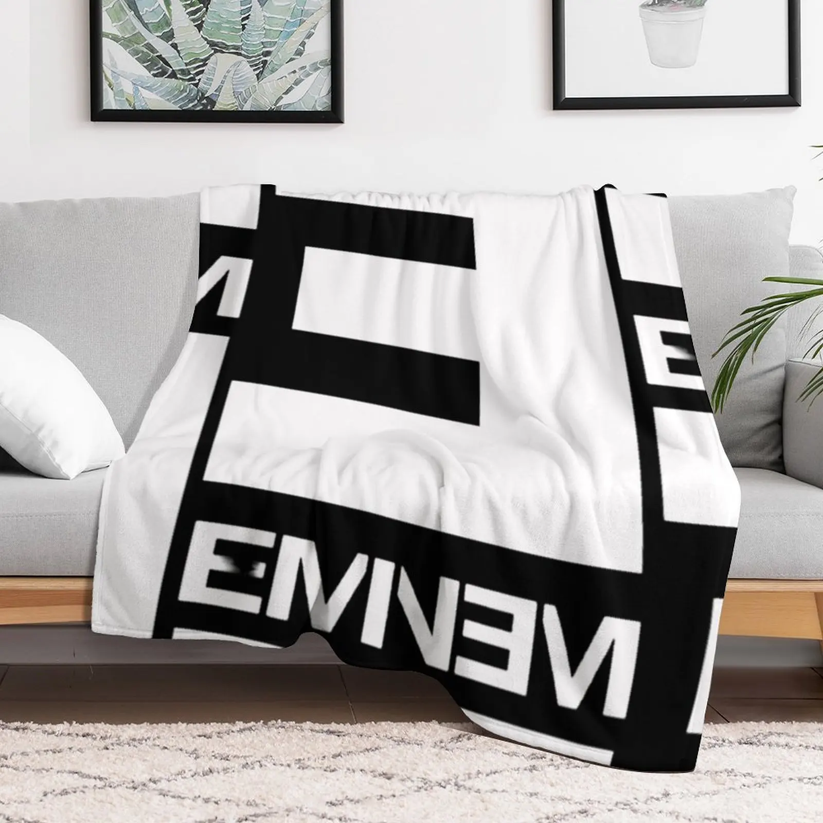 E Eminem Throw Blanket Picnic blankets and throws Luxury Comforter Blankets