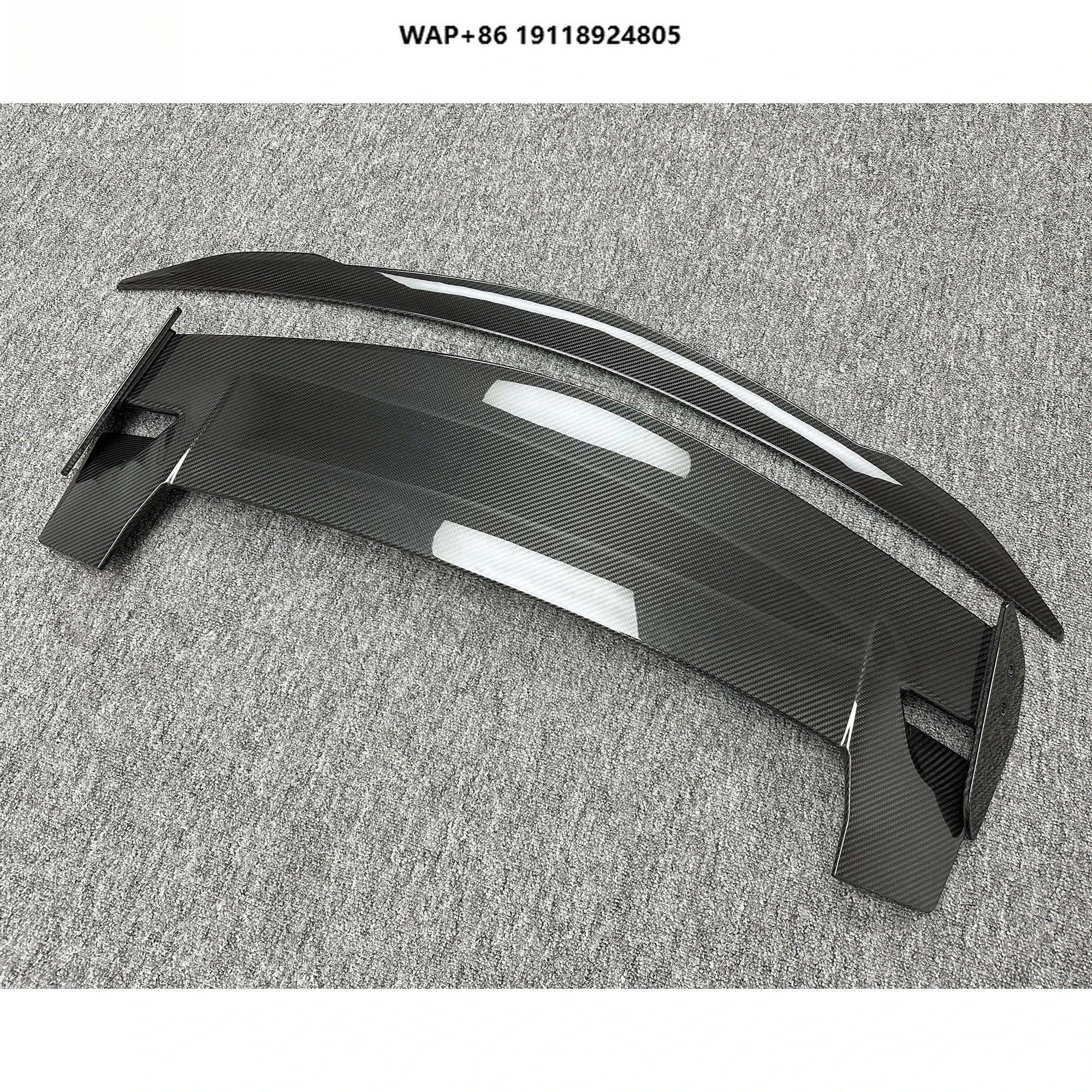 

Performante Style Dry Carbon Fiber Roof Spoiler Rear Wing for URUS 2018-2023 Conversion Kits Car Body Parts