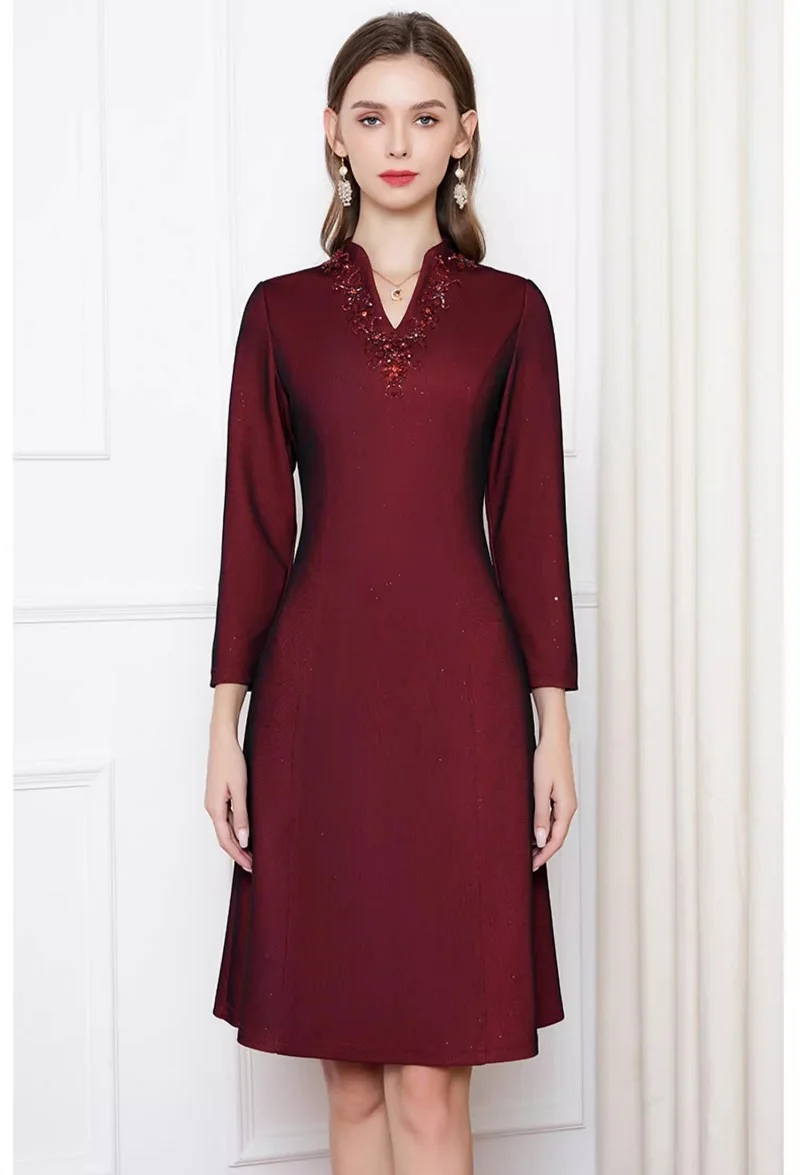 4XL 3XL 2XL Party Elegant Women Dresses 2023 Autumn Winter Woman V-Neck Diamond Beading Deco Long Sleeve A-Line Red Dress Luxury