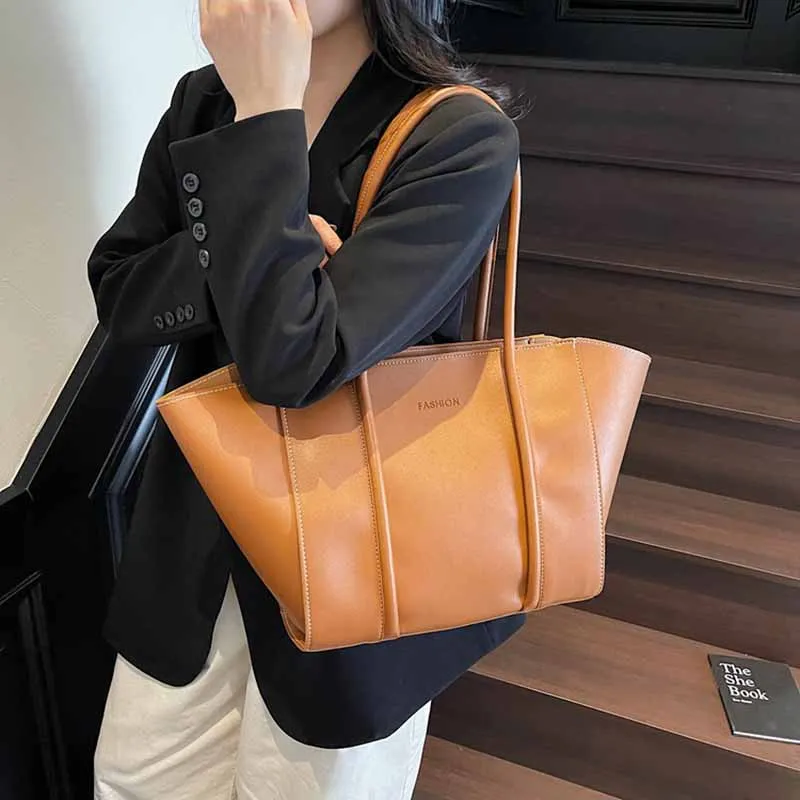 

Women New Retro Underarm Tote Bag Large Capacity Simple Single-shoulder Bag Travel Solid Handbags Ladies Commuting Handbag Bolso