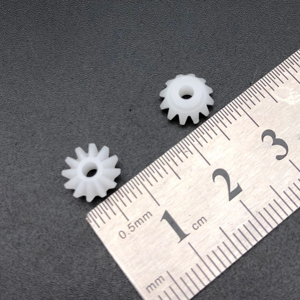 50Pcs 0.5M Modulus Plastic Bevel Gear - S122.5A 12 Teeth (12T) 2.45MM Aperture (Tight Fit for 2.5MM Shaft) 4.3MM Height × 8.9MM