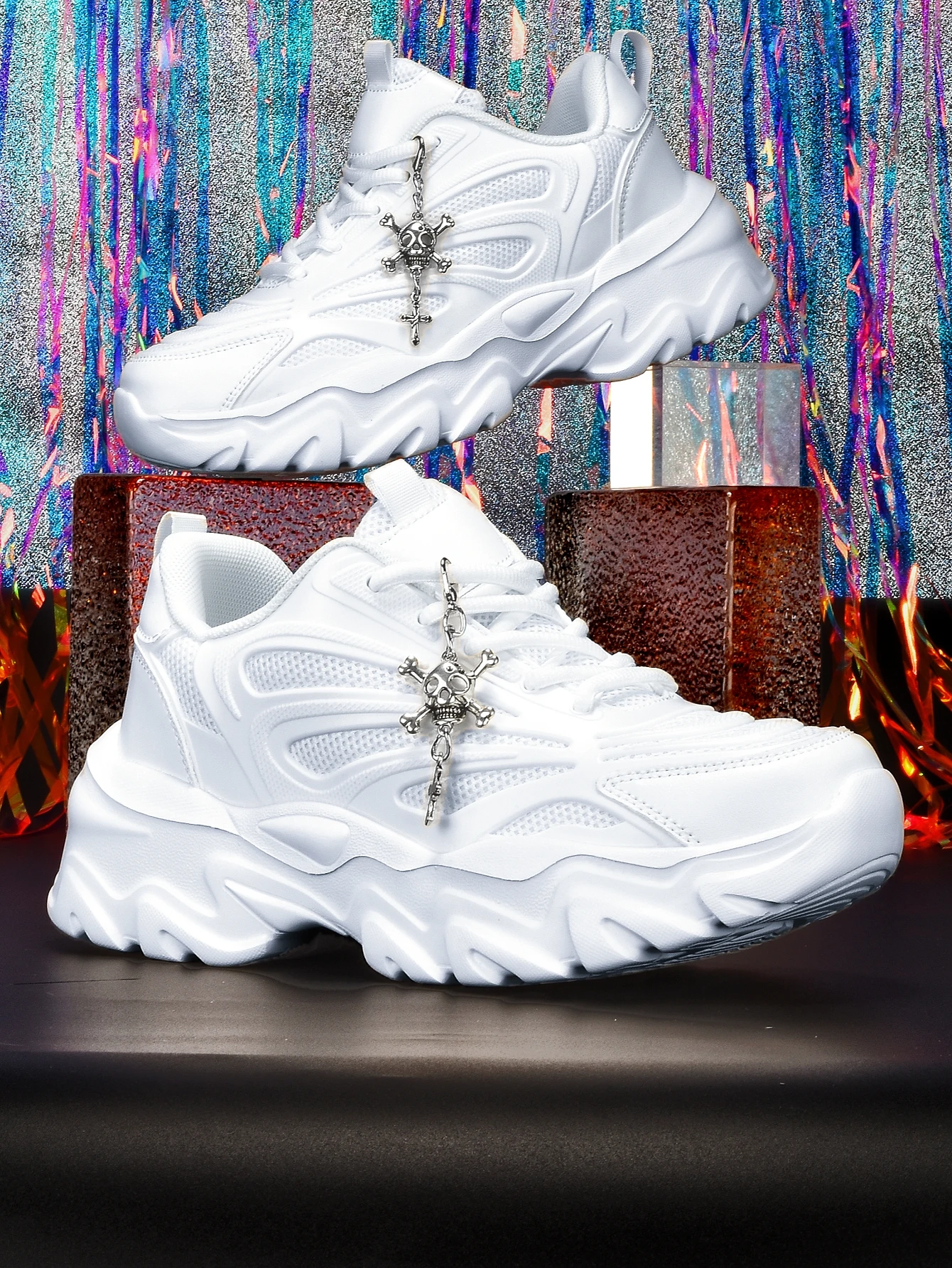 Women's 5cm Height-Increasing Thick-Soled Dad Shoes Y2K Sweet Cool Dark Style with Skull Cross Metal Chain Decoration, Breathable Mesh, Unique Wave-Shaped Sole, White Casual Sneakers, Student Daily Commute, Soft and Comfortable, Trendy Ins Style, Unique Design, Non-Crowded Niche Women's Shoes