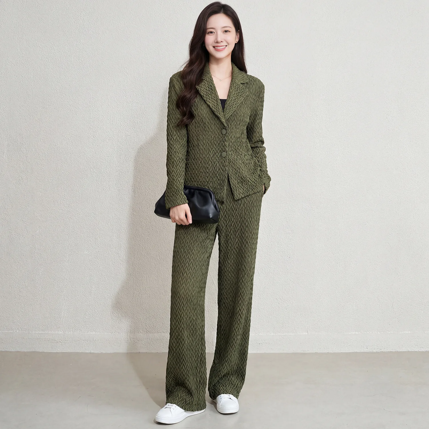 

Miyake Pleated New Suit Design Sense of Fashion Thin Short Jacket Casual Versatile Wide-legged Straight Pants Two-piece Set