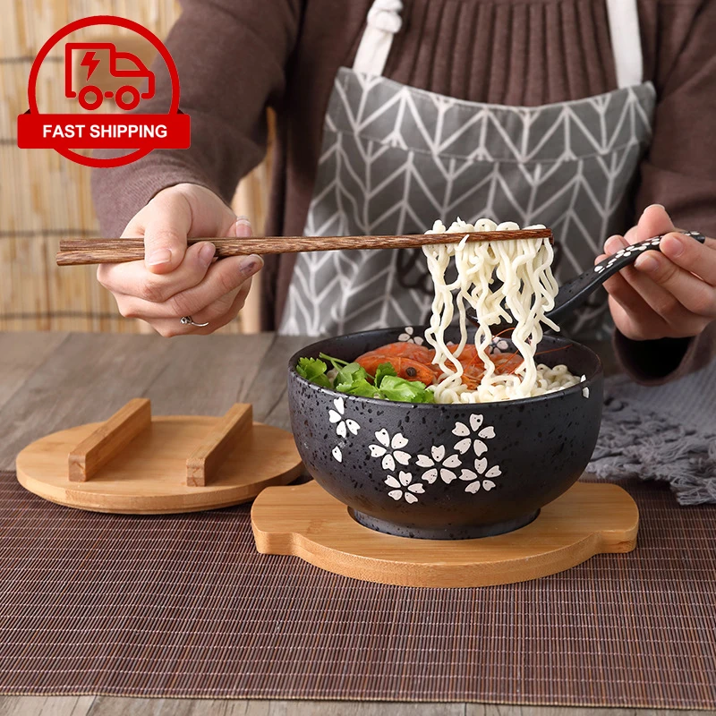 Japanese Style Rice Noodle Bowl with Lid Spoon and Chopstick Kitchen Tableware Ceramic Salad Soup Bowl Food Container Dinnerware