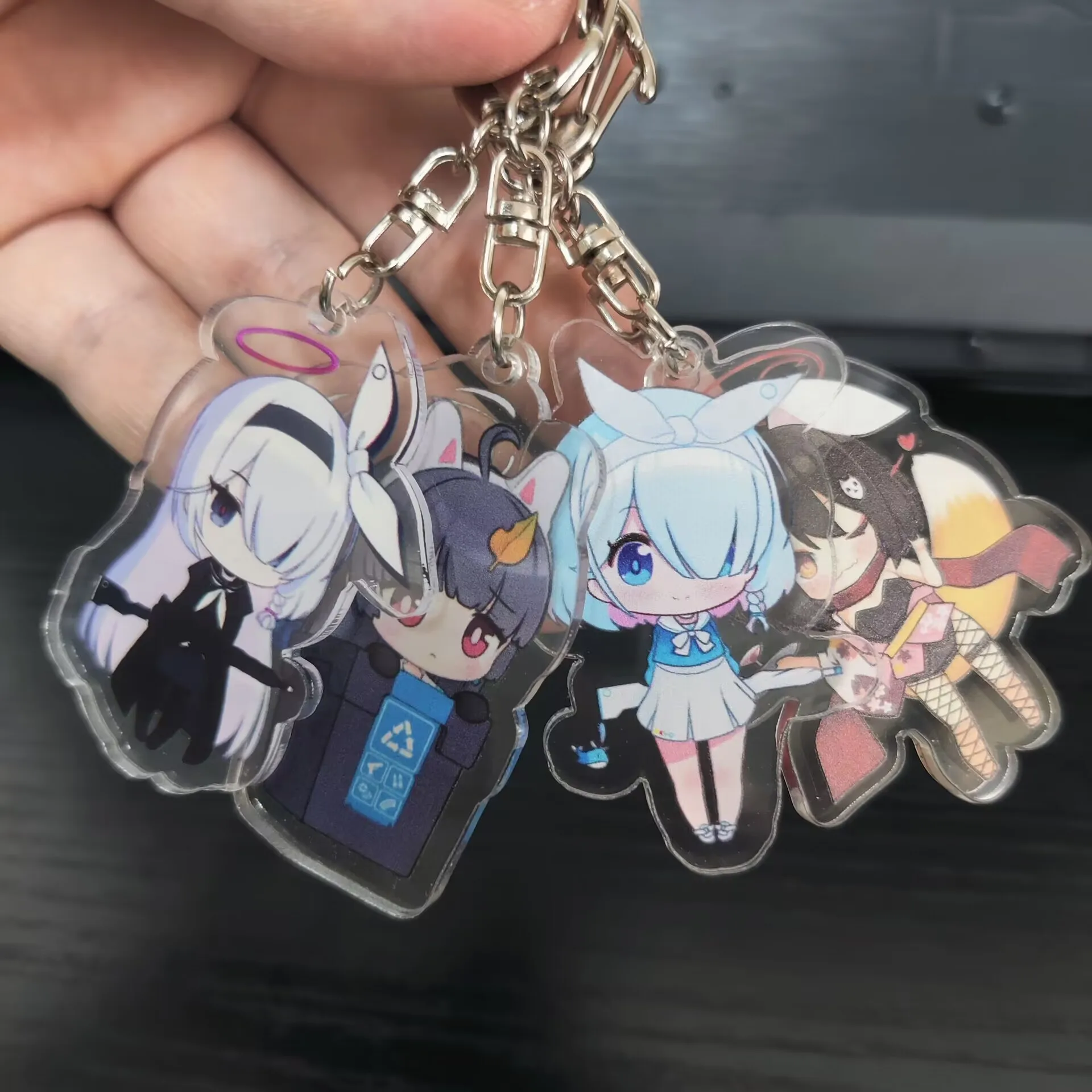 Hot Anime Blue Archive Game Figures Kasumizawa Miyu Kasuga Tsubaki Acrylic Keychains Hayase Yūka Kawaii Bag Pendant Decor Gift