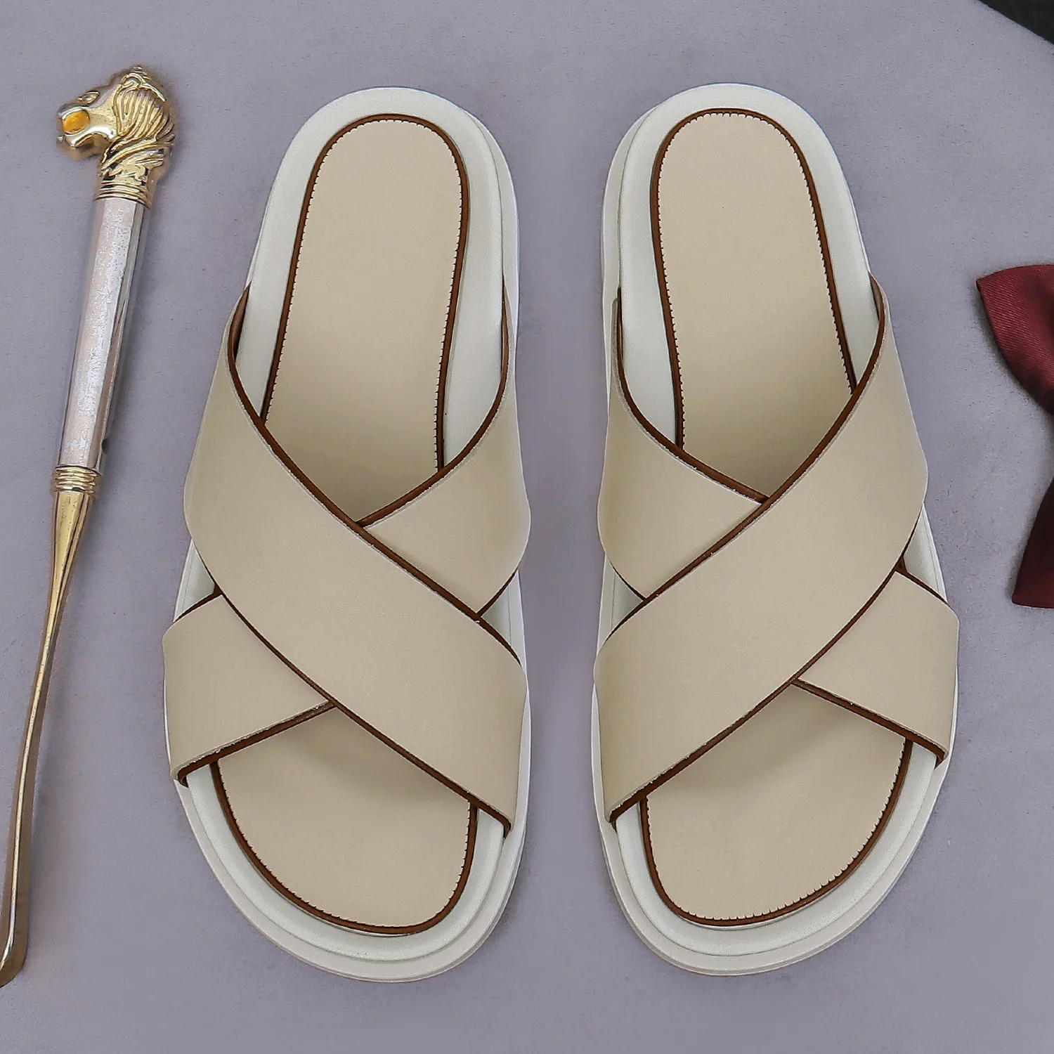 Korean Style Men's Genuine Leather Slippers Slip-On Casual Breathable Summer Sandals Large Size Fashionable Comfortable Footwear