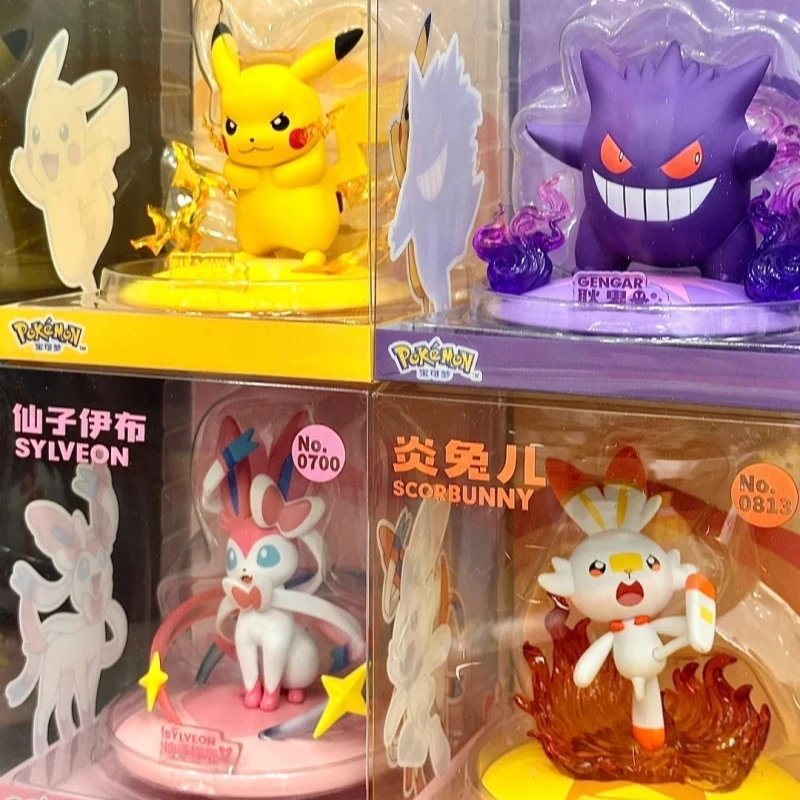 ポケモンモデルピカチュウゲンガーシルベオンスコルバニーフィギュアデスクトップ携帯電話スタンド子供のおもちゃ誕生日ギフトアニメ人形