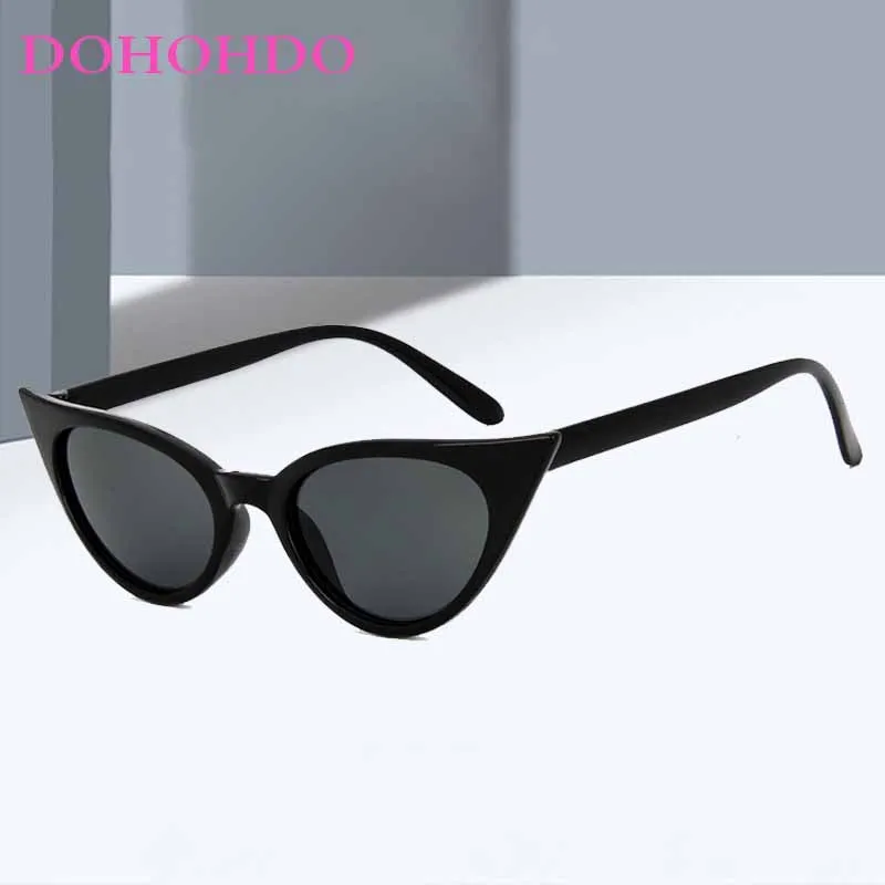 

Fashion Luxury Small Cat Eye Brand Designer Sunglasses Women Driving Shades Summer Traveling Eyeglasses Male UV400 Lentes De Sol