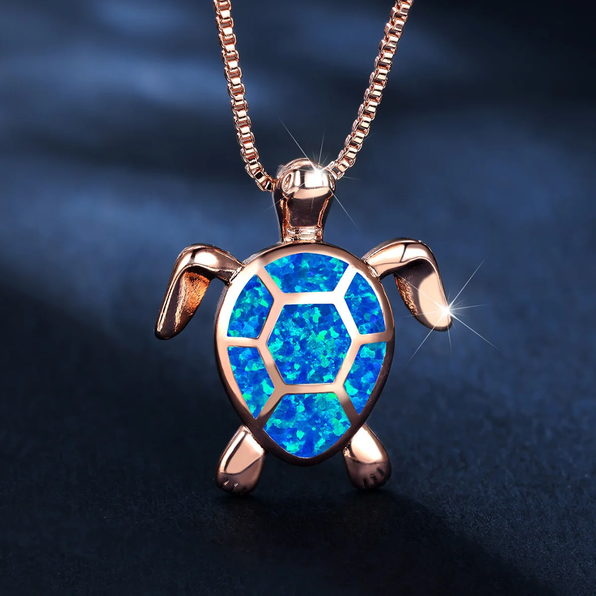 Fashionable sparkling crystal turtle pendant necklace, summer beach sea turtle necklace,jewelry gift for marine life enthusiasts