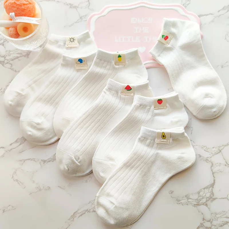 Calcetines de mujer blancos 100 algodón fruta tobillo bajo femenino Invisible Kawaii Sox Invisible corto mujer sudor verano chica calcetines de mujer