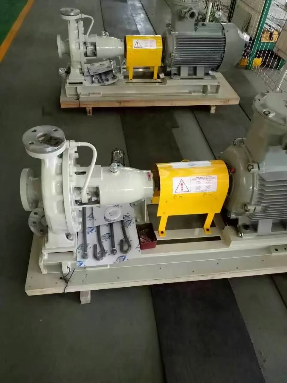 مضخة طرد مركزي أفقية ذات عملية كيميائية من سلسلة عالية الكفاءة