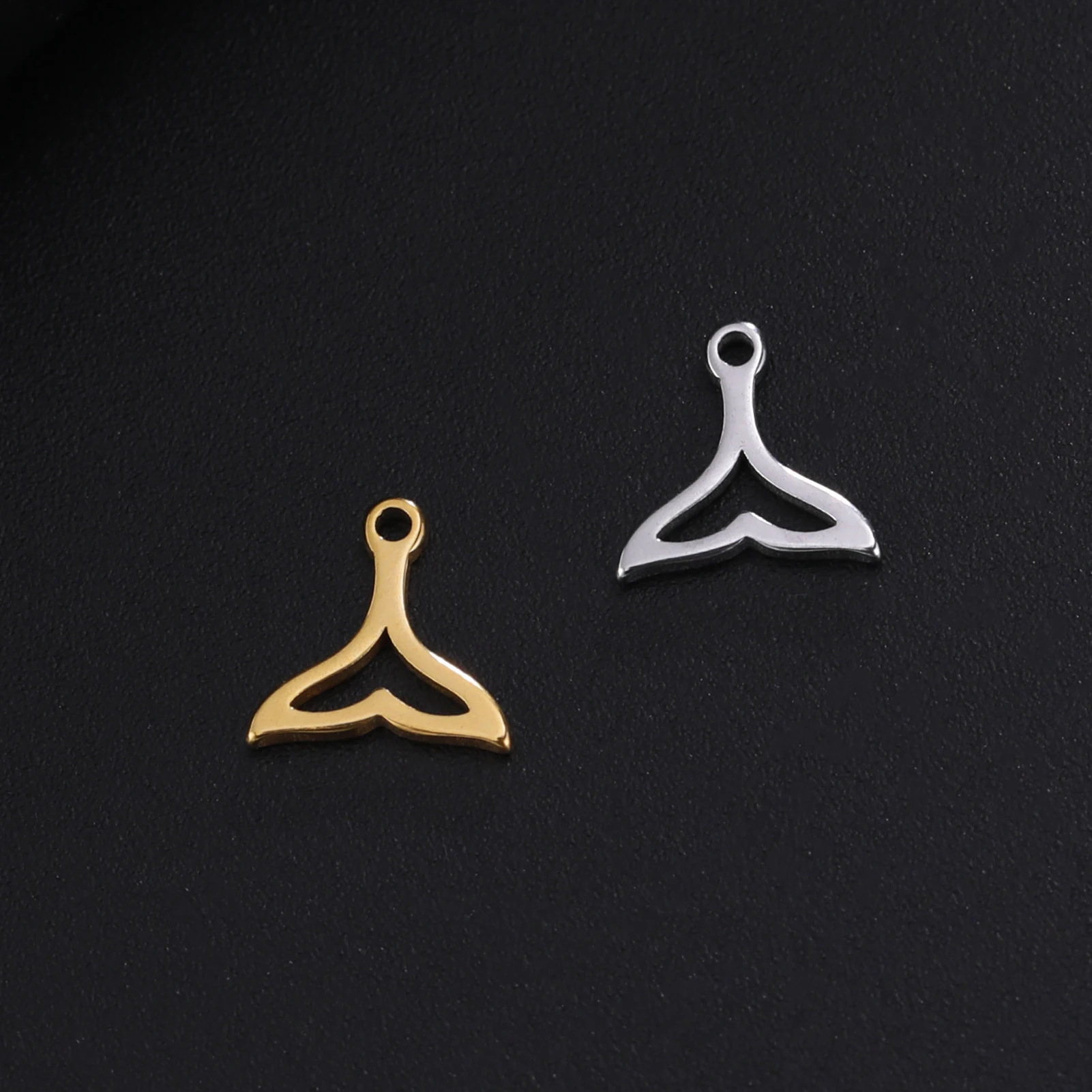 Skyrim 5 Stück Fischschwanz-Anhänger aus Edelstahl in Goldfarbe für Halsketten, Armbänder, Schmuckherstellung, DIY-Zubehör, Großhandel – Detail 6