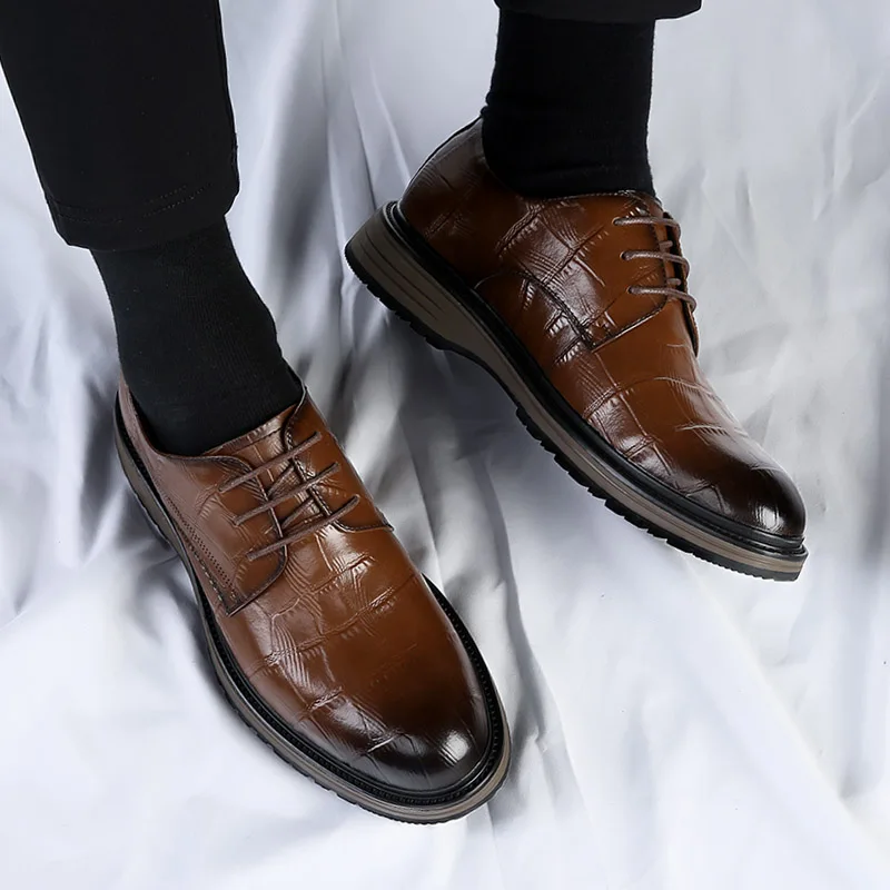 

Korean Version Leather Shoe Wedding Business Dating Formal Shoes Men Casual Flats Driving Oxford Lace-up Pointed Shoes Versatile