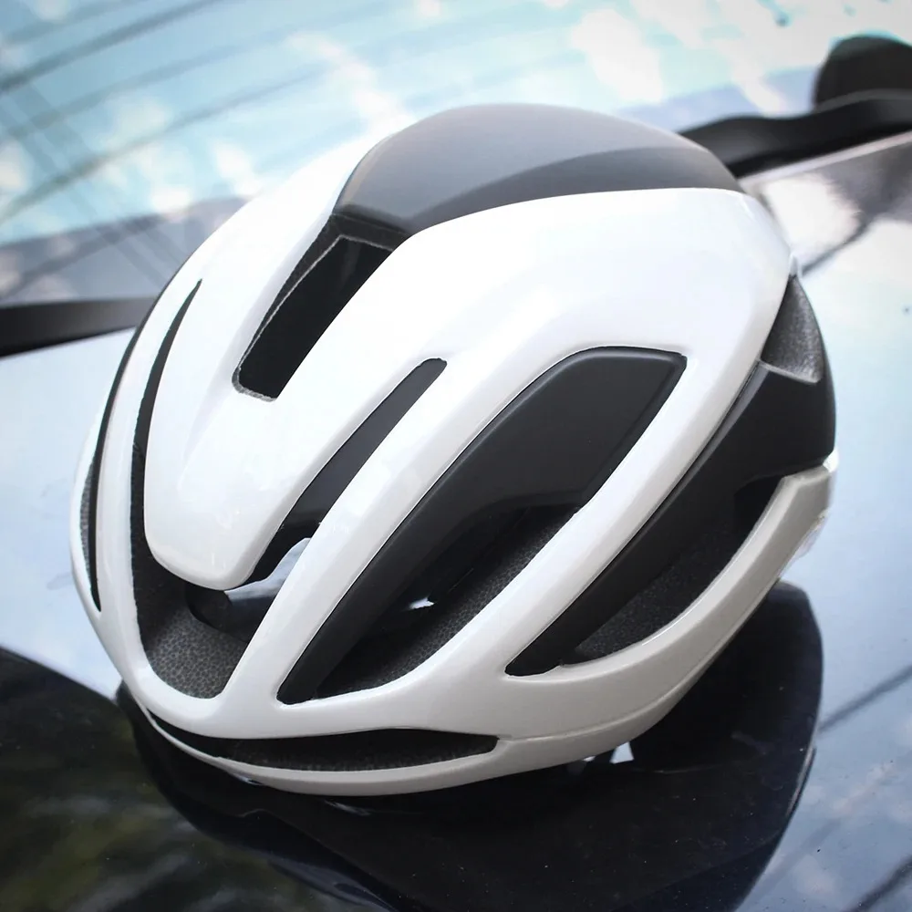 Image of Fahrradhelm für Männer und Frauen Integral Geformter Verstellbarer MTB Rennrad-Helm Verdickter Sicherer Sporthelm