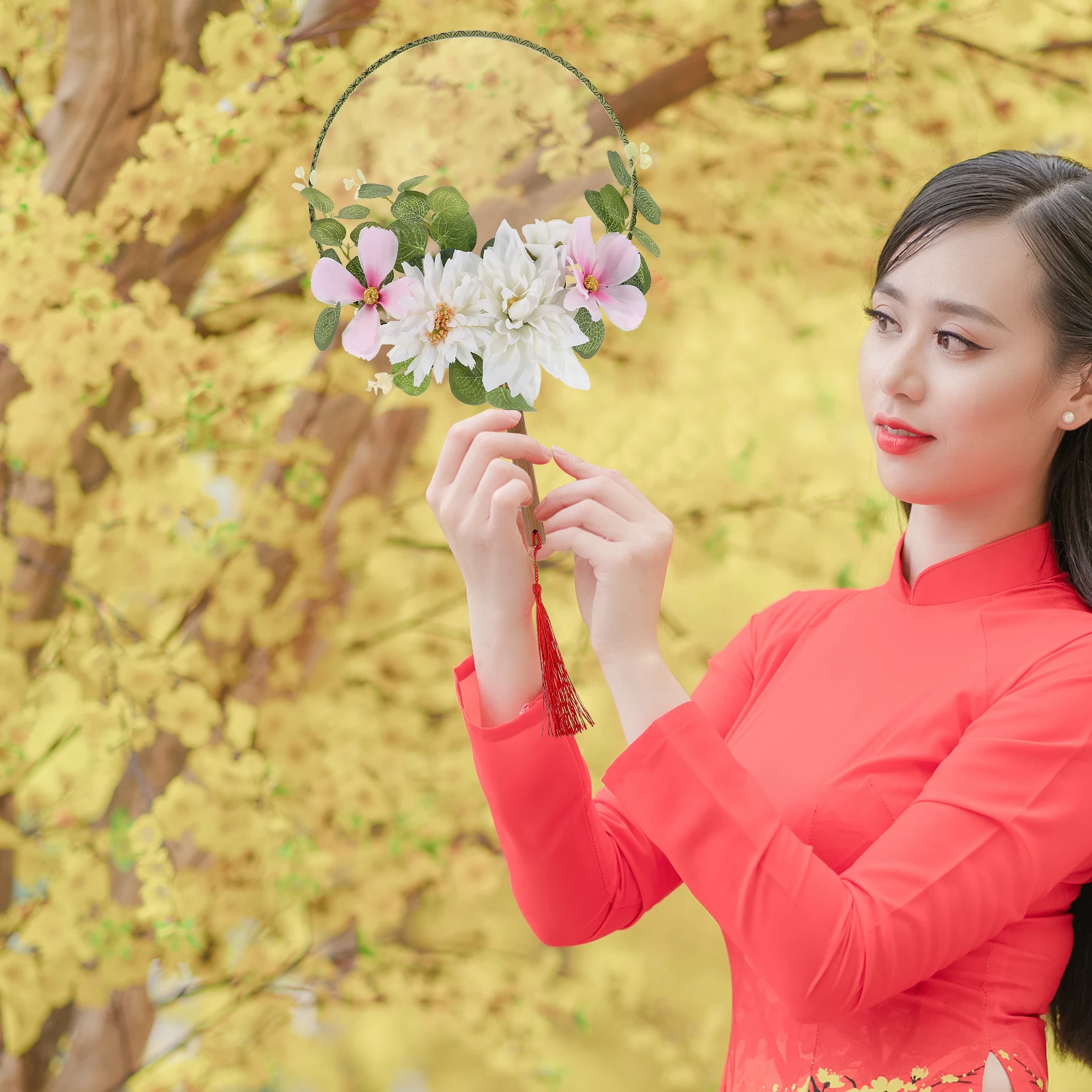 

Chinese Round Fan Traditional Handheld Flower Ideal for Tea Party Dance Cultural Events Decorative Fans