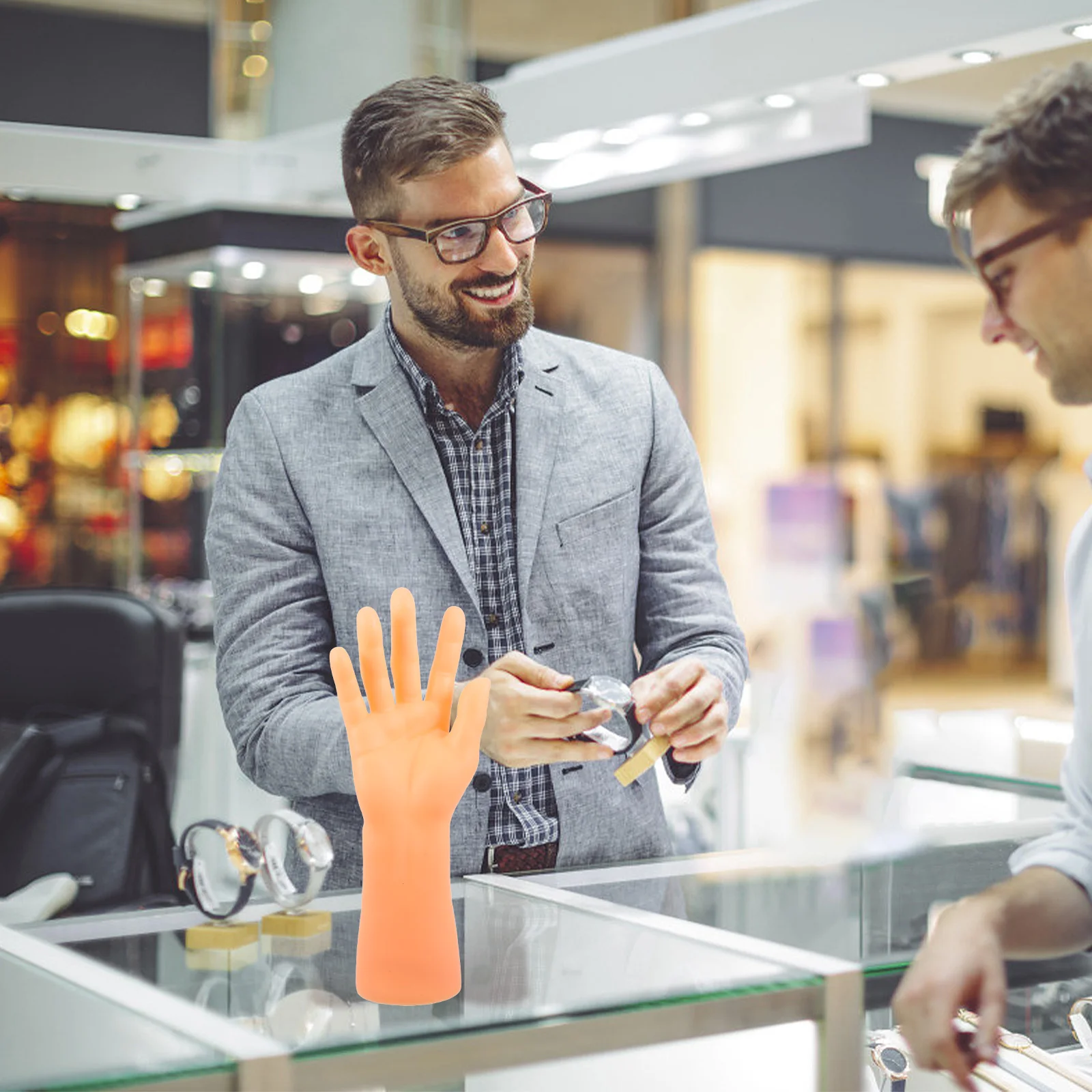 

Male Hand Mannequin Ring Display Stand Light Weight Plastic Hand For Jewelry Watch Holder Portable Smooth Surface Bright Color