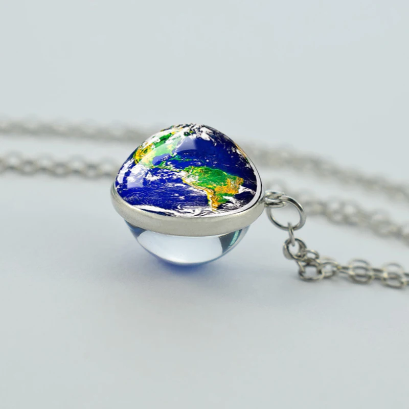 Vintage World Map Necklace Globe Earth Pendant Americas Europe Australia Map Glass Ball Necklace Christmas Gifts