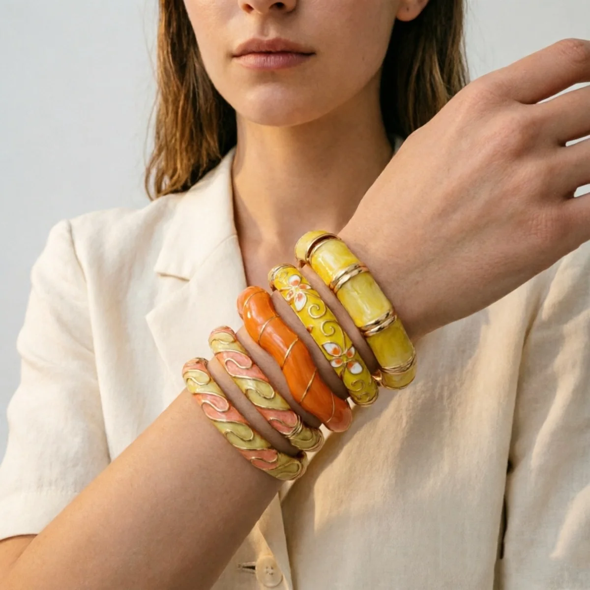 Modische Gelbe Emaille-Manschettenarmbänder für Damen und Herren, Retro-Stil mit Ast-, Wellen-, Stern-, Blatt-, Blumen- und Bambus-Motiven, Armschmuck – Detail 22