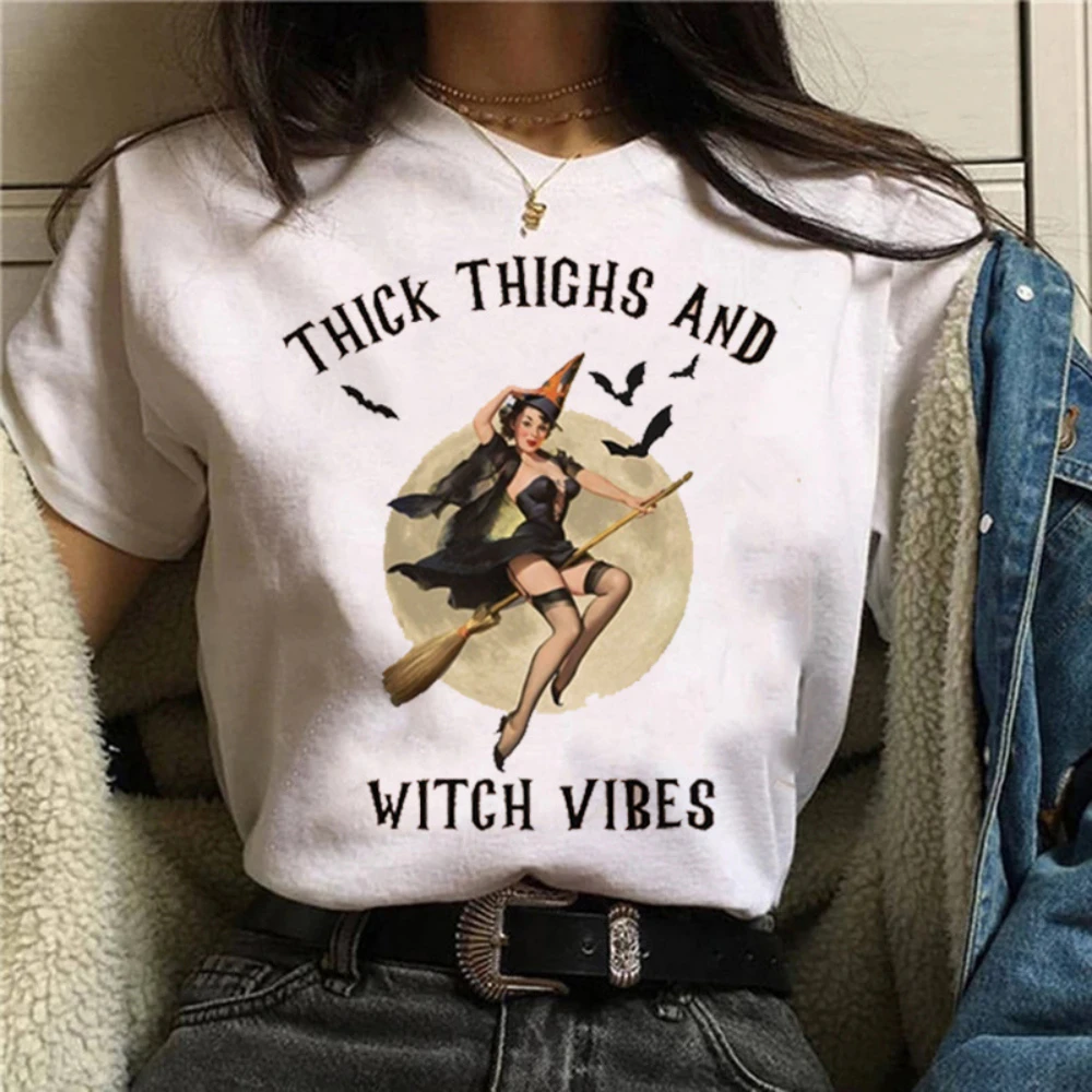 

Thick Thighs and Witch Vibes Print Tshirt Gothic Style Cat Design Casual Loose Tee for Women Magic Theme Daily Streetwear Top