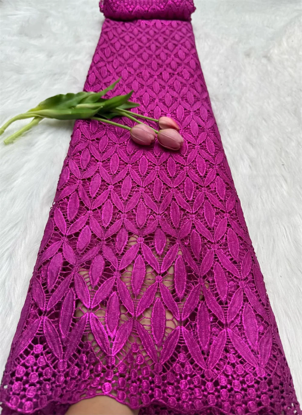 

2025 Peach African Guipure Cord Lace Fabric with Stones Milk Silk Lace Fabric Water Soluble Lace For Women Evening Party Hm111-1