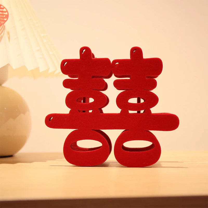 زينة الزفاف الصينية ورأى النسيج الأحمر Xi/زهرة شكل زهرية الحلي الرجعية السنة الجديدة لوازم الحفلات غرفة المنزل تخطيط الحرف