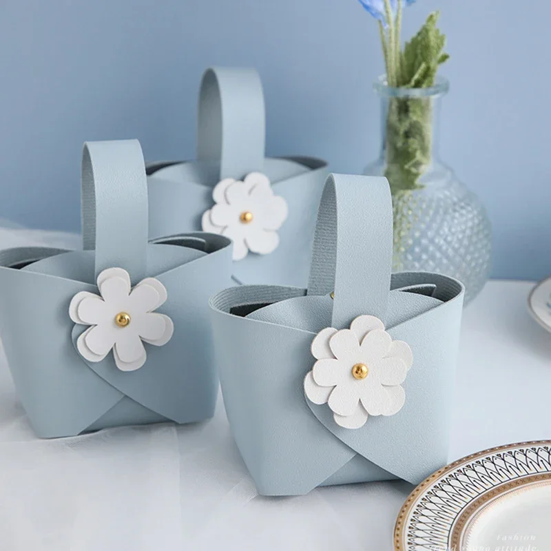 5/10/30Pcs Wedding Candy Box Ideas With Flowers Party Wedding Supplies Candy Bags Baby Shower With Handheld Leather Gift Bags