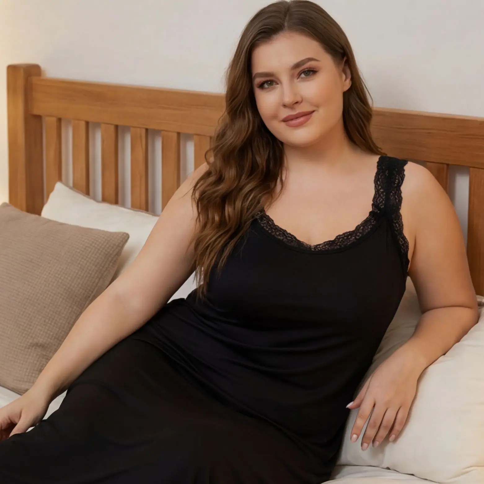 Large Russian Nightgown Black Lace Camisole Nightgown Sleeveless Pajama Women's Summer Simple and Loose Casual Home Wear