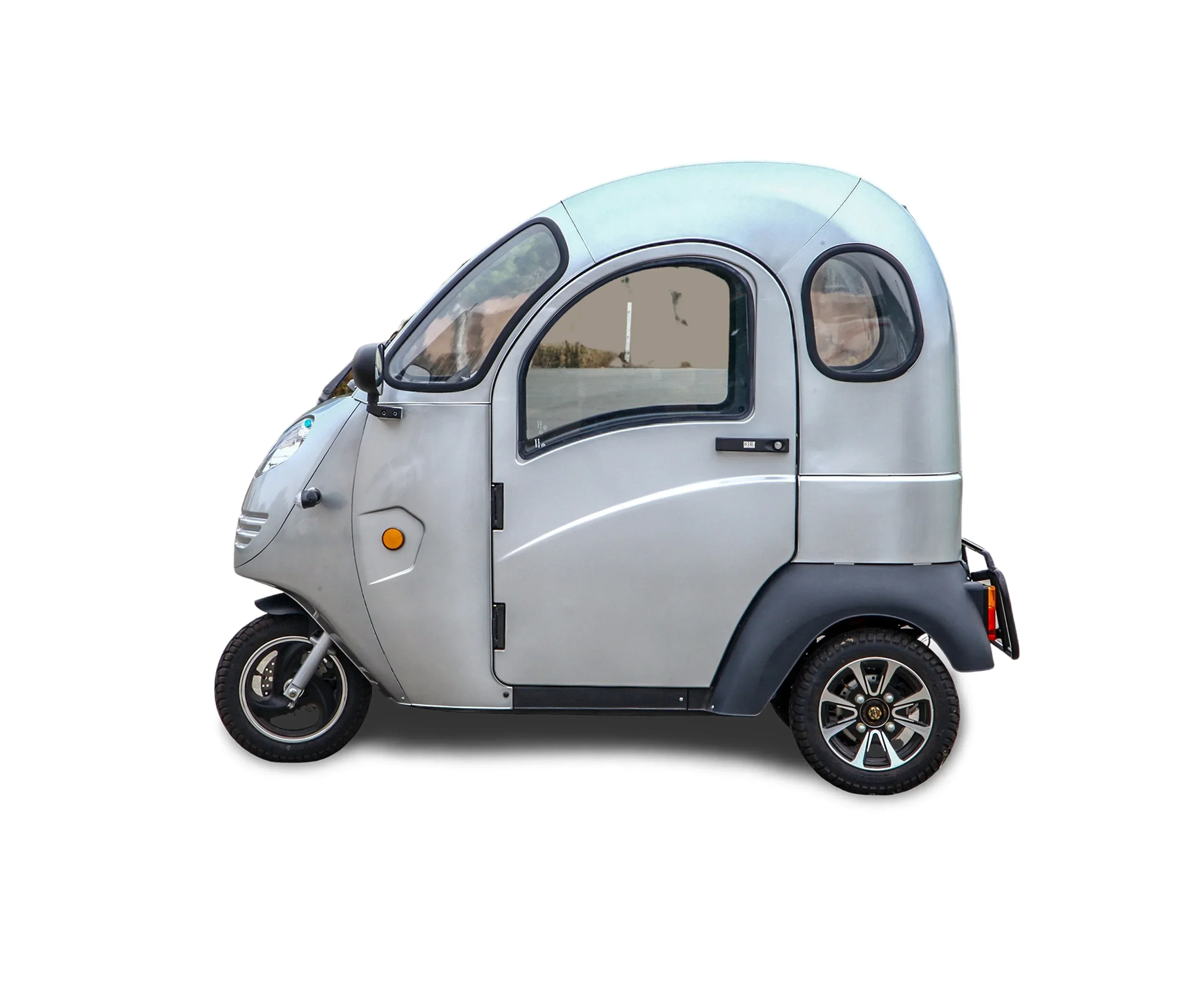 EEC electric tricycle full enclosed all weather tvs tricycles 3 wheel  mobility scooter  cabin