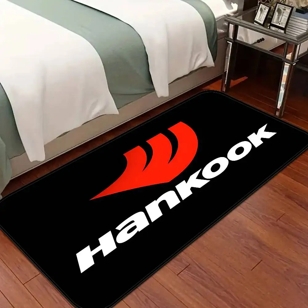 

Hankook Logo Bathroom Mat Anti-slip Absorb Water Long Strip Cushion Bedroon Mat Welcome Doormat
