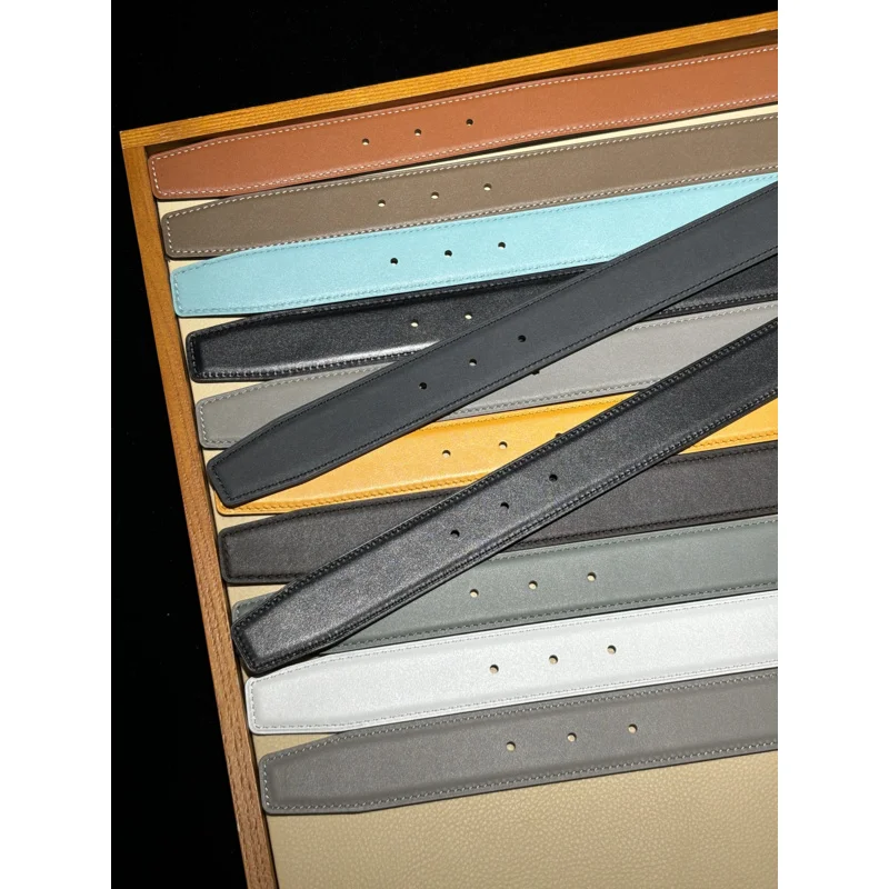 3.2cm Luxury Double-Pointed Tip Men's Belt – No-Buckle, Premium Leather, Customizable Dress Belt for Business & Casual, High-En