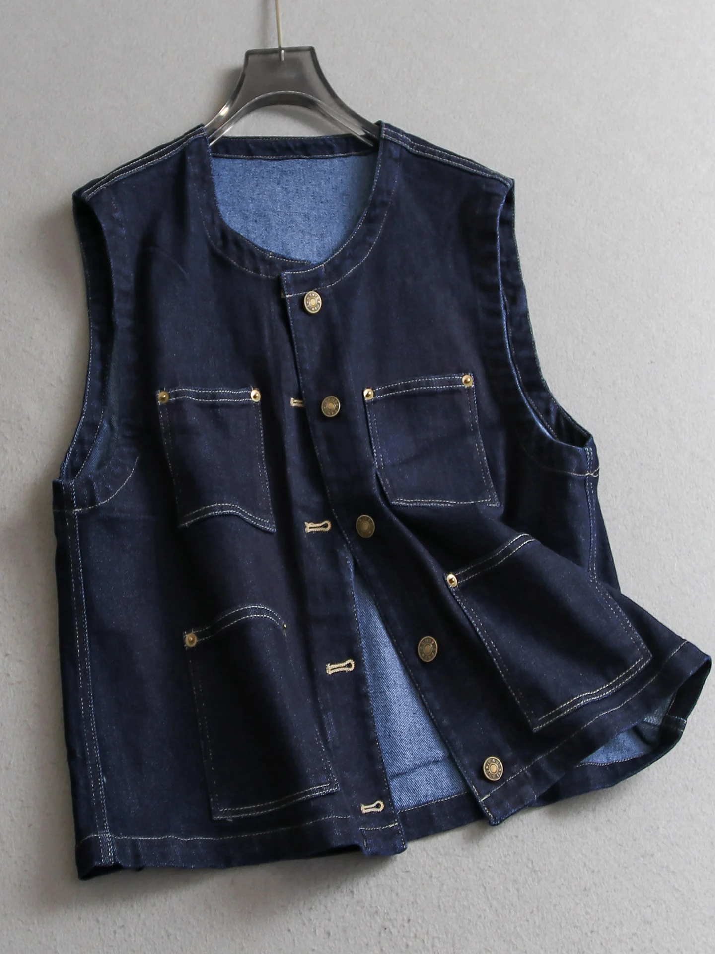 Loose round Neck Buttoned Denim Vest Women's Outerwear Autumn New Style Pure Color Multi-Pocket Classic Cotton Vest