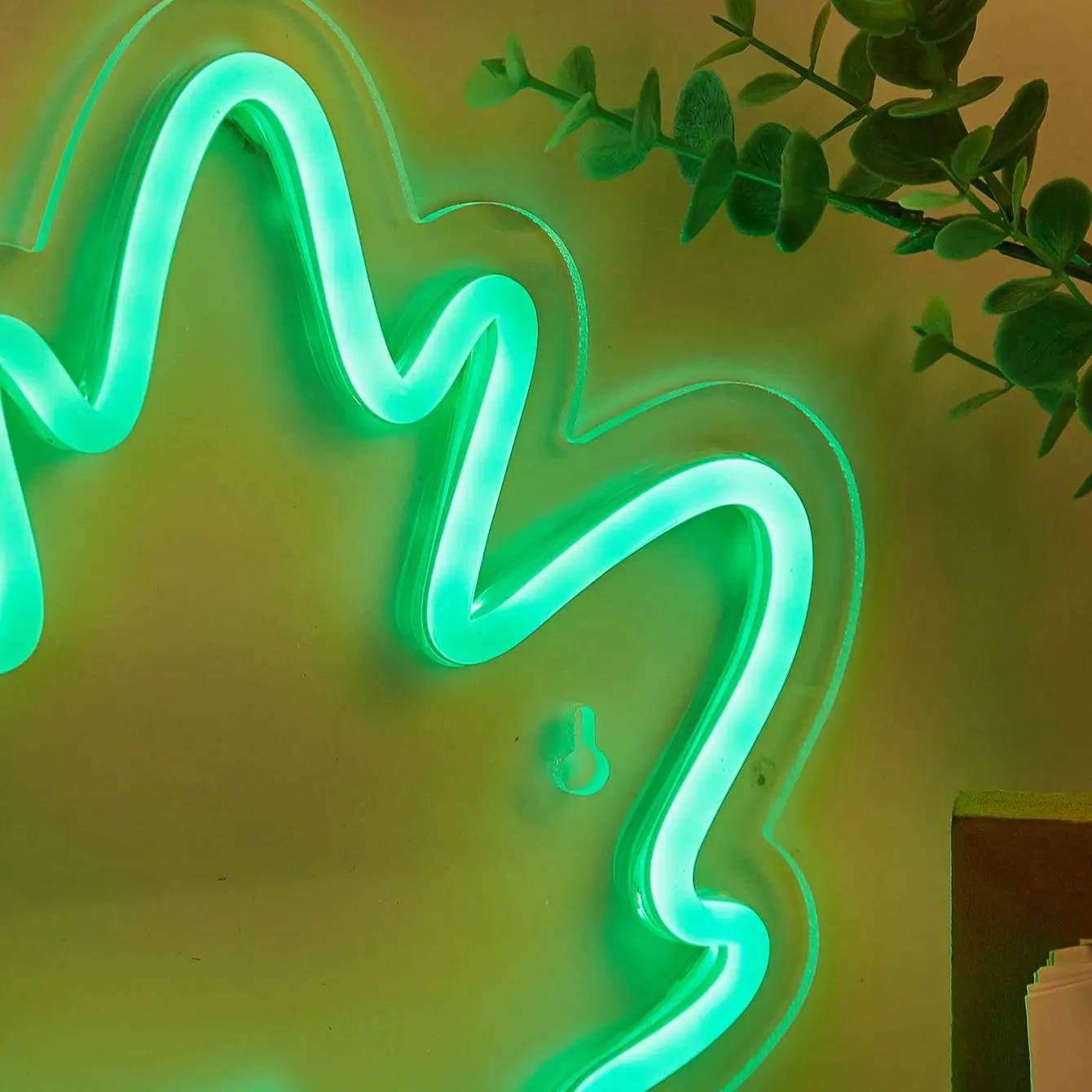 Chi-buy LED Neon Maple USB Powered Neon Signs Night Light 3D Wall Art Bedroom Living Room Decor Lamp