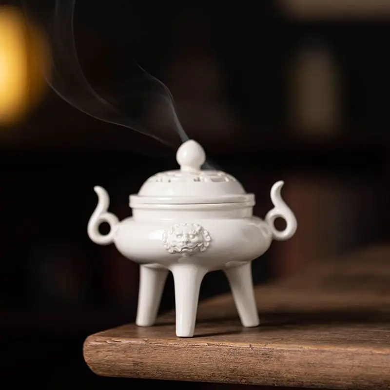 

Ceramic Plate Incense Burner Household Decoration Indoor Imitation of Ancient Court Style Sandalwood Three-legged Incense Burner