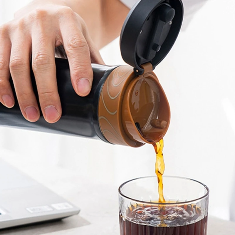 Récipient boisson à presse française isolé multifonctionnel, bouteille café isolée en acier inoxydable adaptée aux