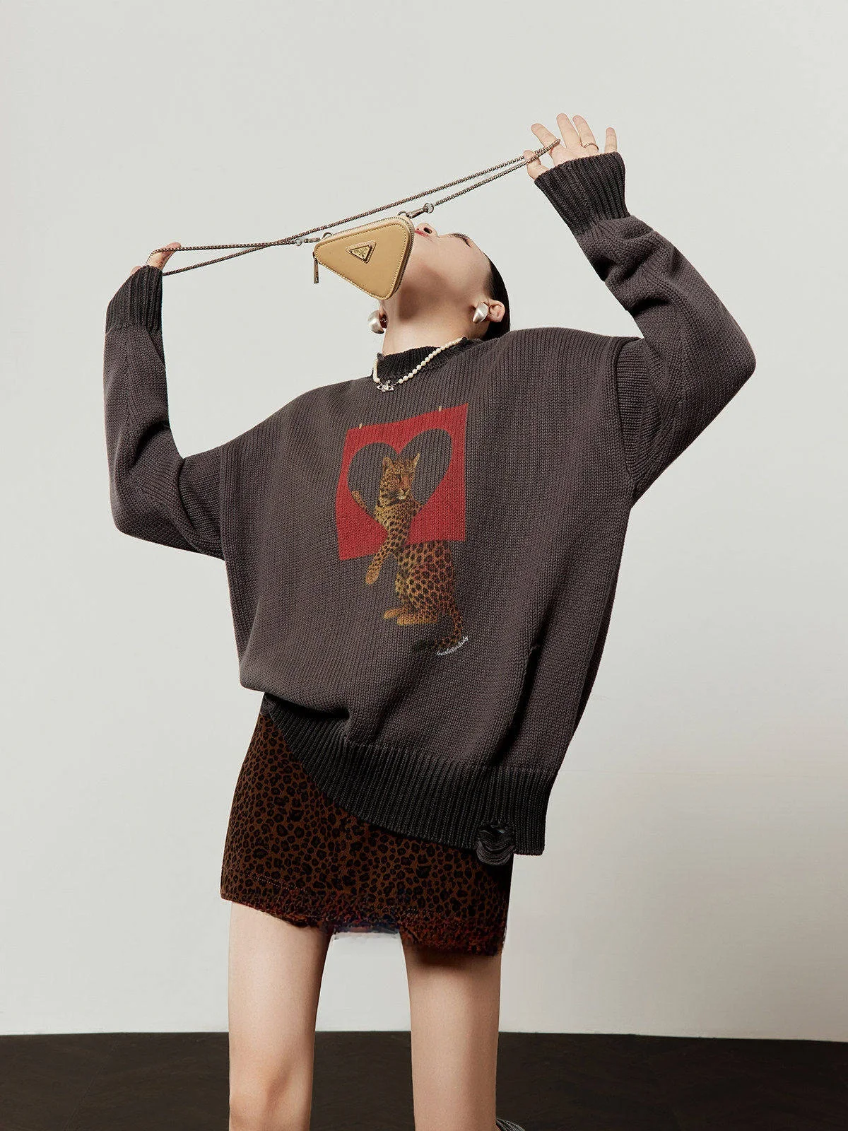 

Bla Knitted Loose Women's Sweater Commute Sle Leopard Print Casual Long Sve Faion Top by Zhou Li Wu Spring New Arrival