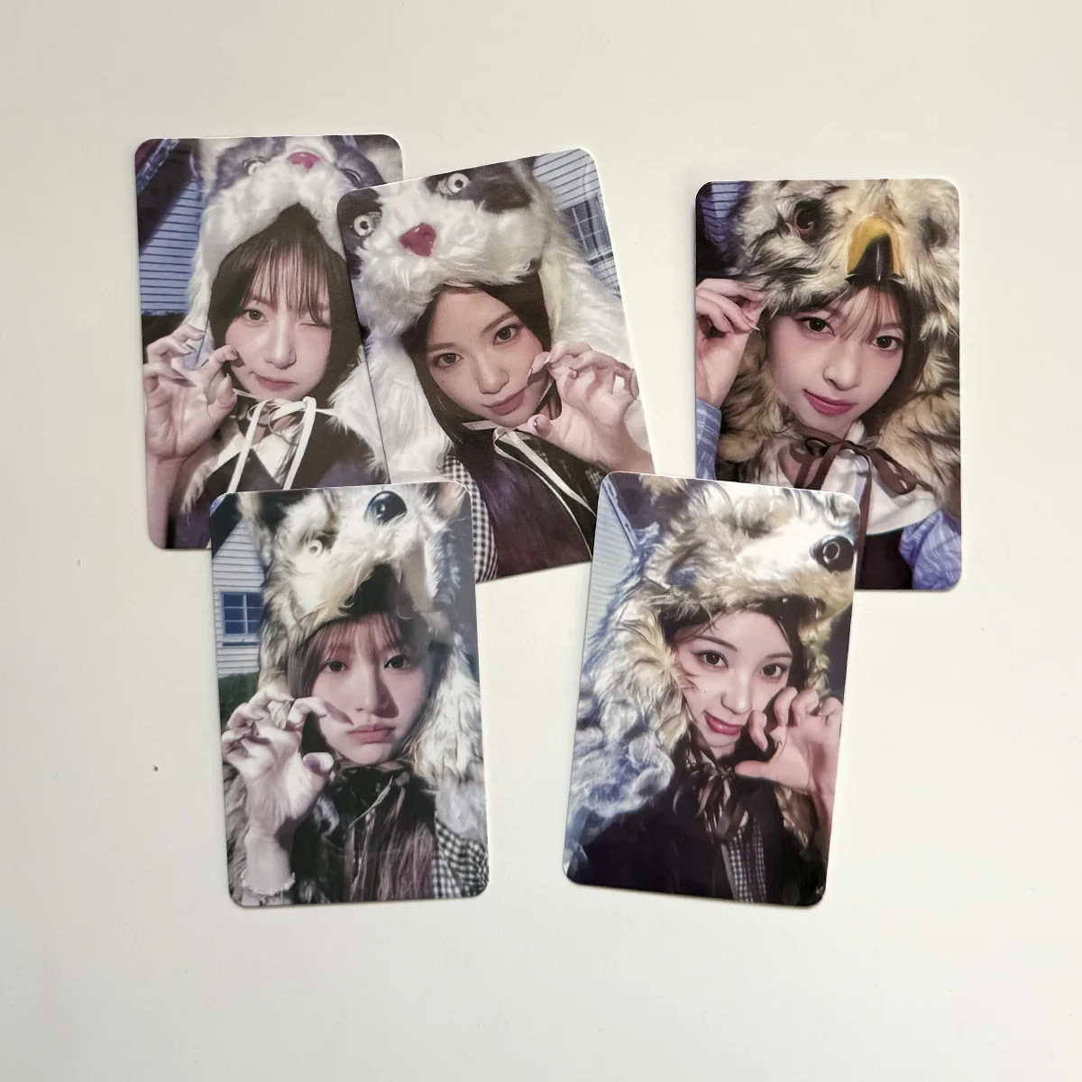 การ์ดโฟโต้การ์ดอัลบั้มมินิชุดที่ 3 ของวงไอดอล 5 ชิ้น/ชุด ซีน่า วอนี ไบรท์ ฟิล์ม โลโม่การ์ด มินามิ เมย์ ของสะสมสำหรับแฟนคลับ ของขวัญ