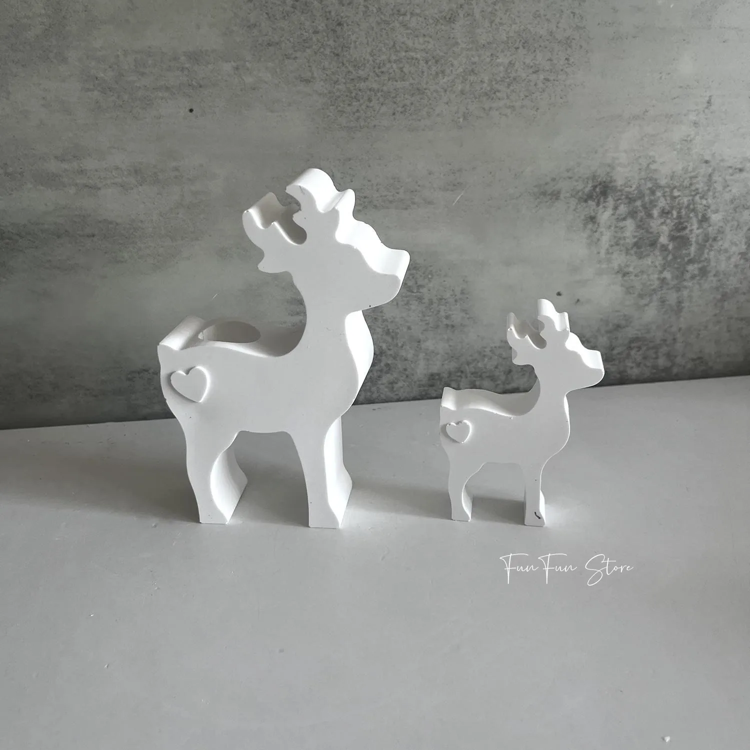 Two Sizes Christmas Deer Scented Candle Silicone Mold Handmade Elk Candle Holder Decoration Plaster Drop Glue Mold Home Decor