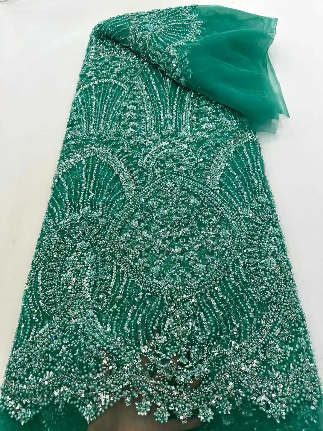 

Luxury African Lace Fabric High Quality Sequins Beads Lace Fabrics For Nigerian Wedding