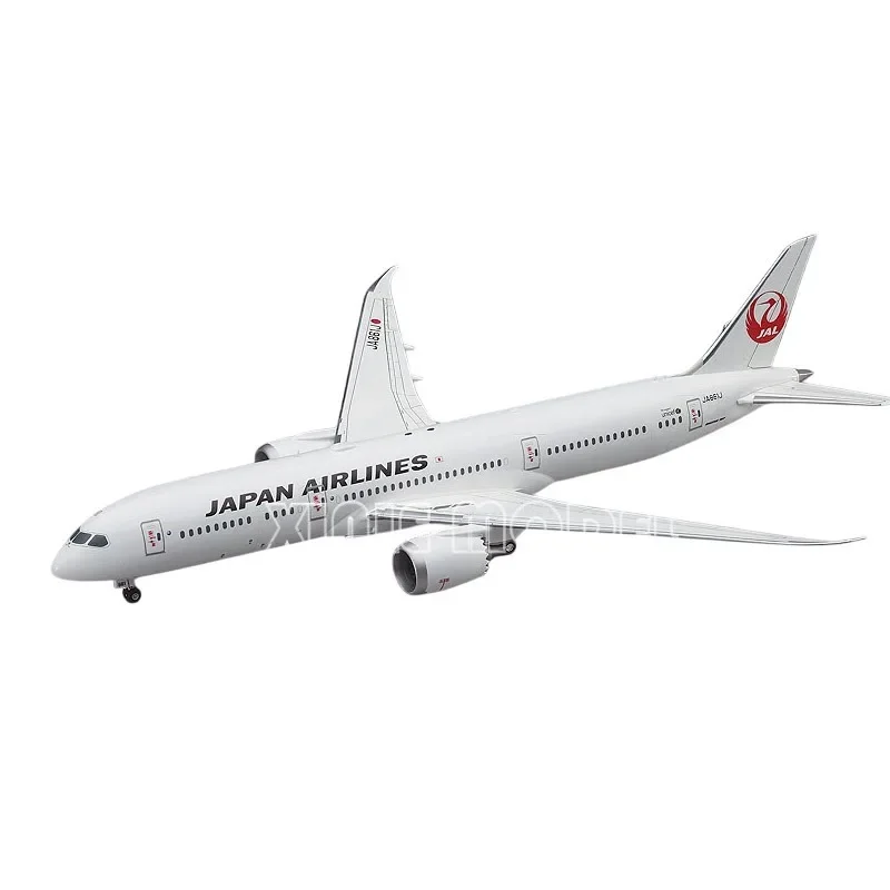 Hasegawa 10722 Boeing 787-9 Japan Airlines 1/200 Military Assembled Scale Model Kit DIY Toy, Collection Birthday Gift